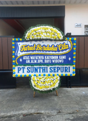 Papan Bunga Duka di Bukit Sangkal