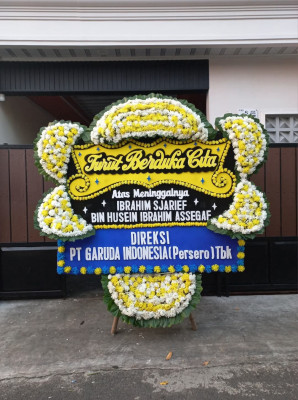 Papan Bunga Duka di Bukit Sangkal